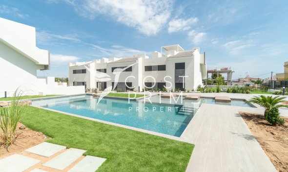 Adosado / Pareado - Obra nueva - Torrevieja - Torrevieja