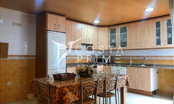 Adosado / Pareado - Reventa -
            La Nucía - D-03560