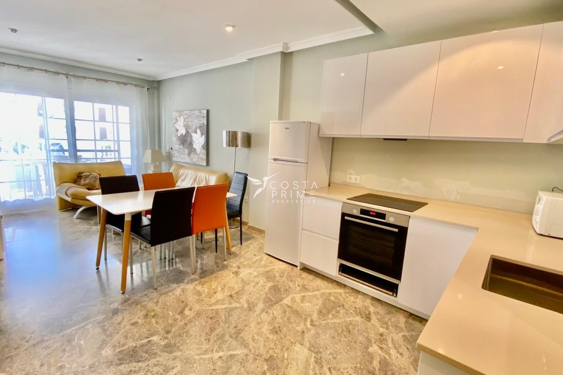 Alquiler a largo plazo - Apartamento / Piso - Albir