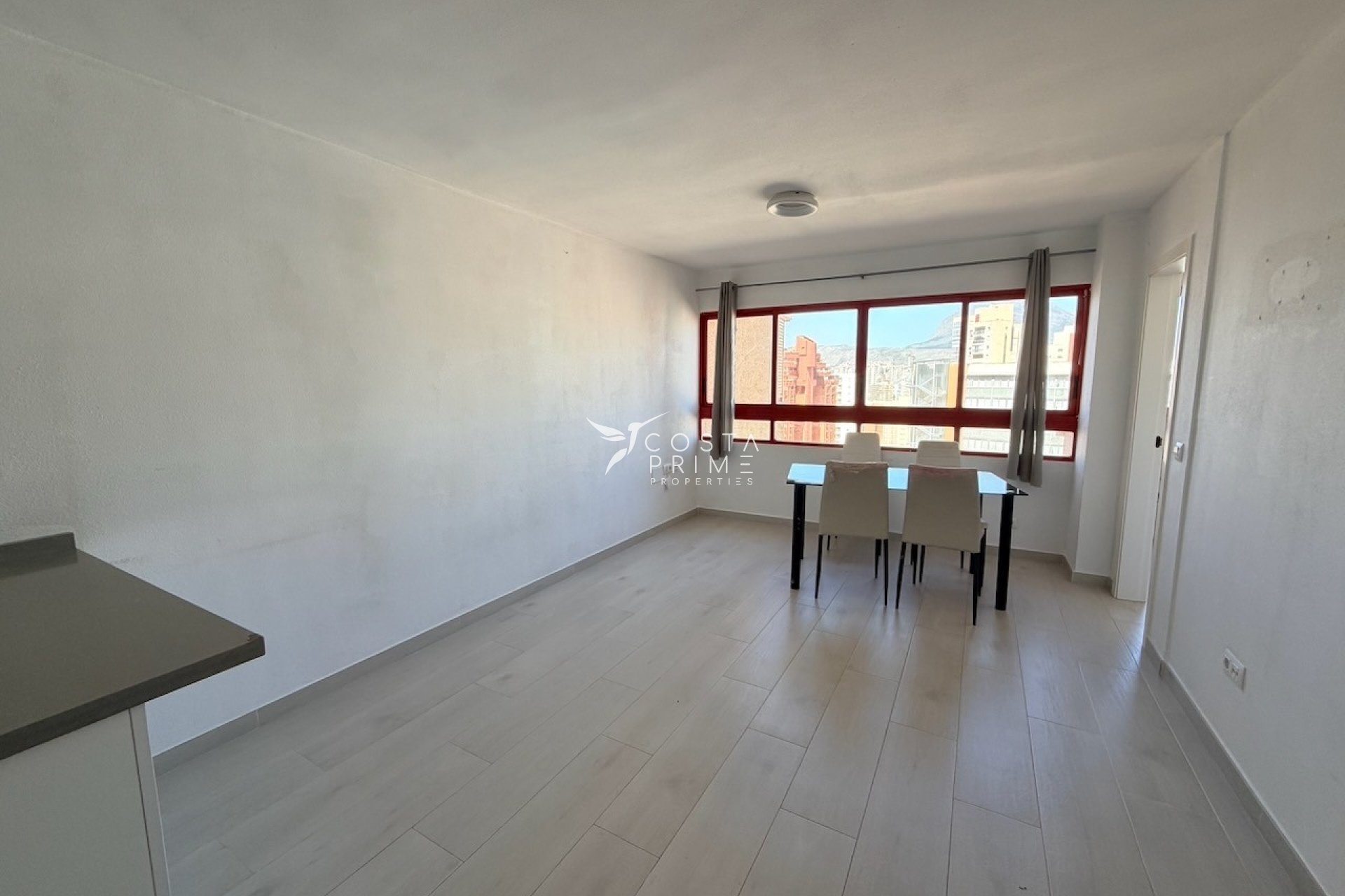 Alquiler a largo plazo - Apartamento / Piso - Benidorm