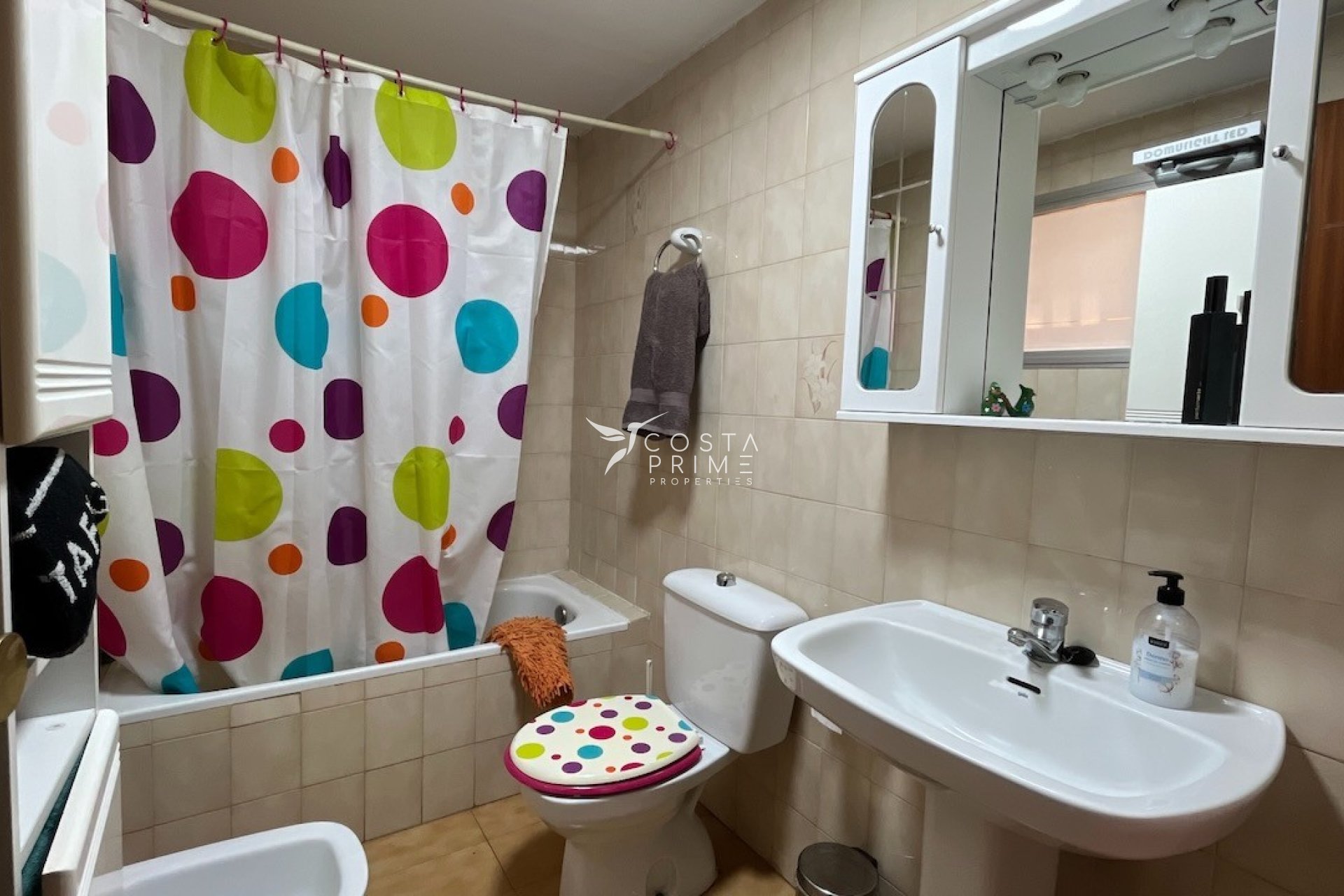 Alquiler a largo plazo - Apartamento / Piso - Benidorm