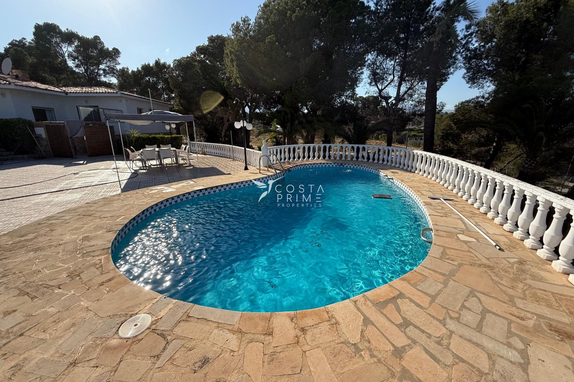 Alquiler a largo plazo - Chalet / Villa - Alfas del Pí