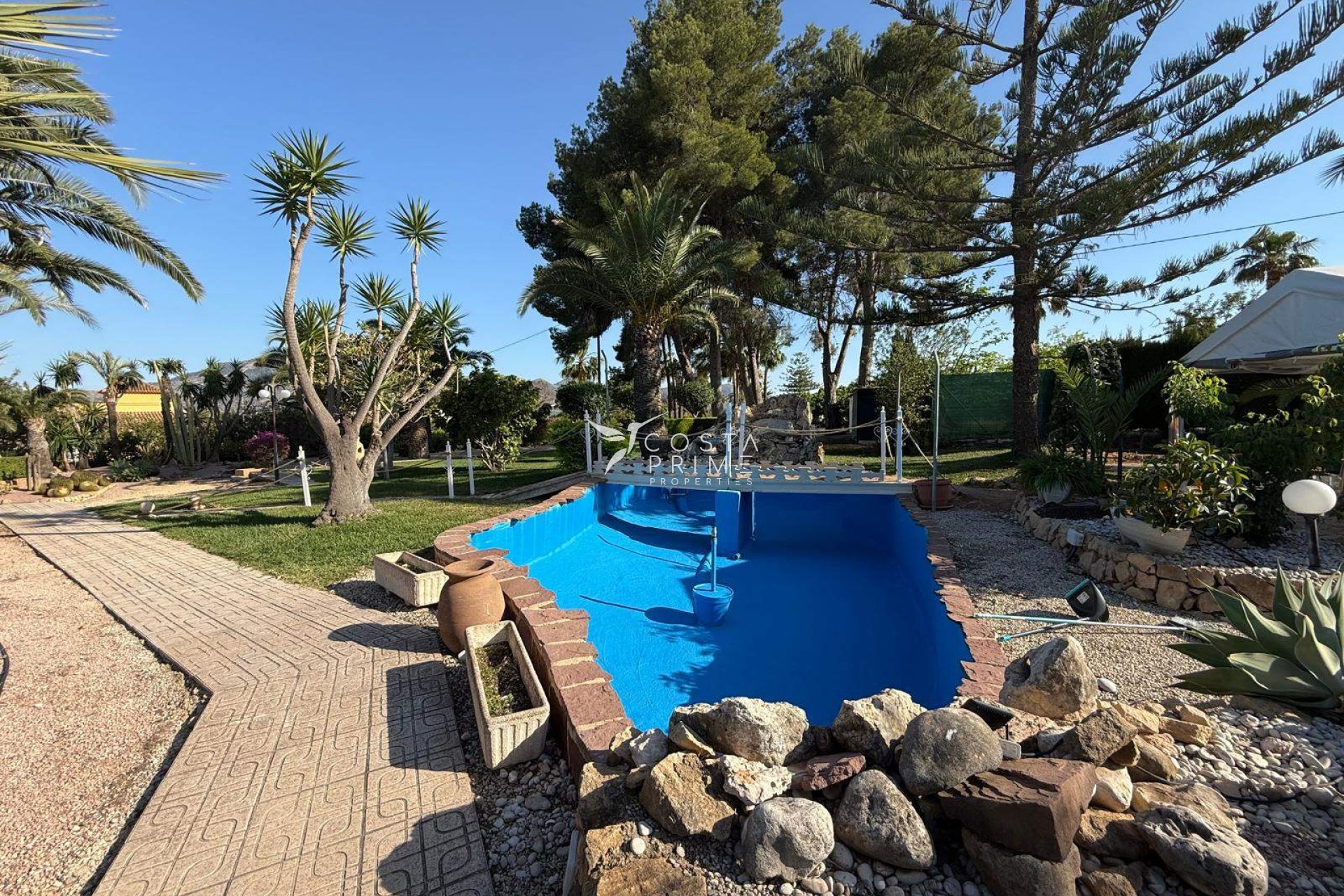 Alquiler a largo plazo - Chalet / Villa - Alfas del Pí