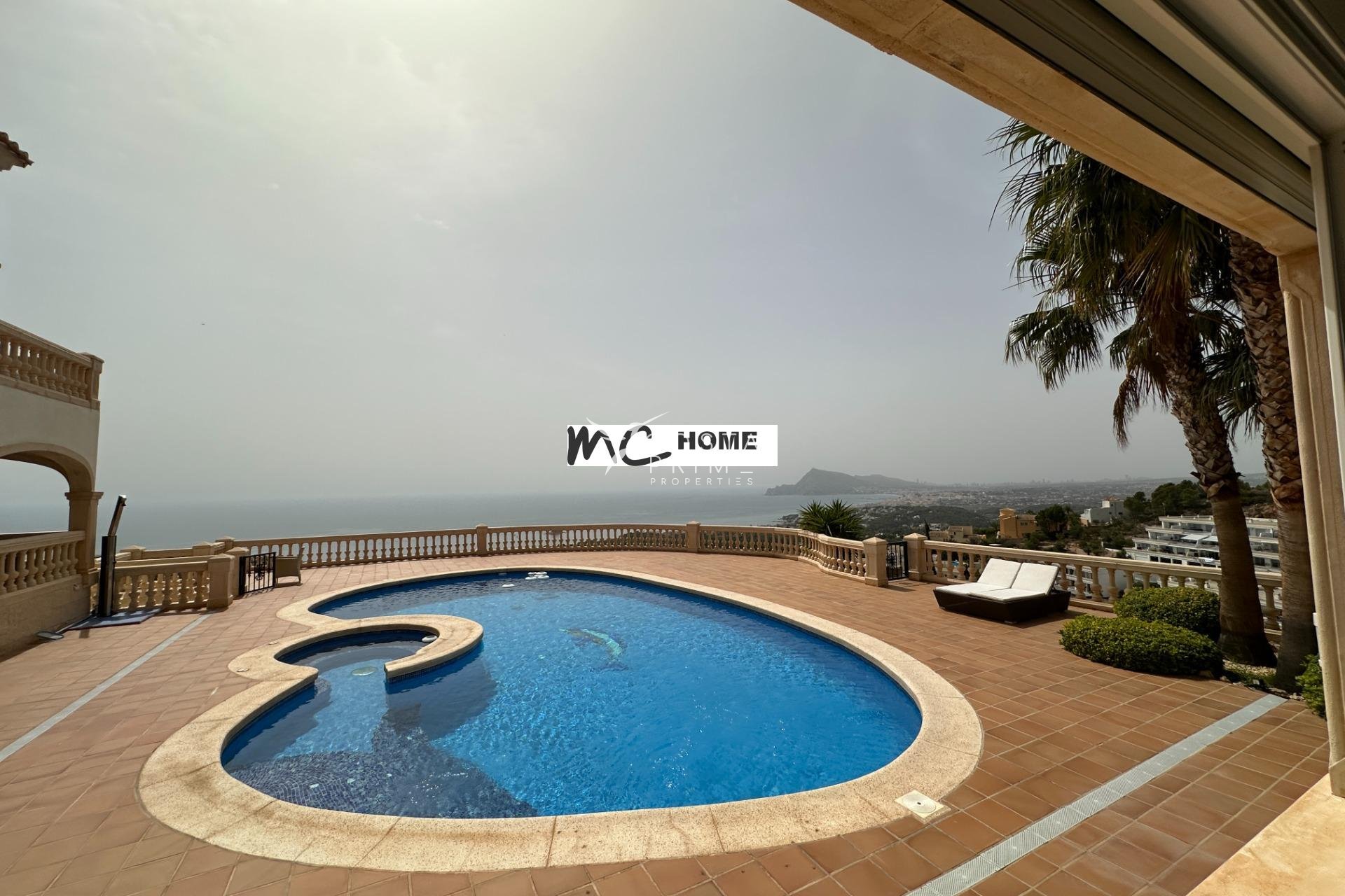 Alquiler a largo plazo - Chalet / Villa - Altea