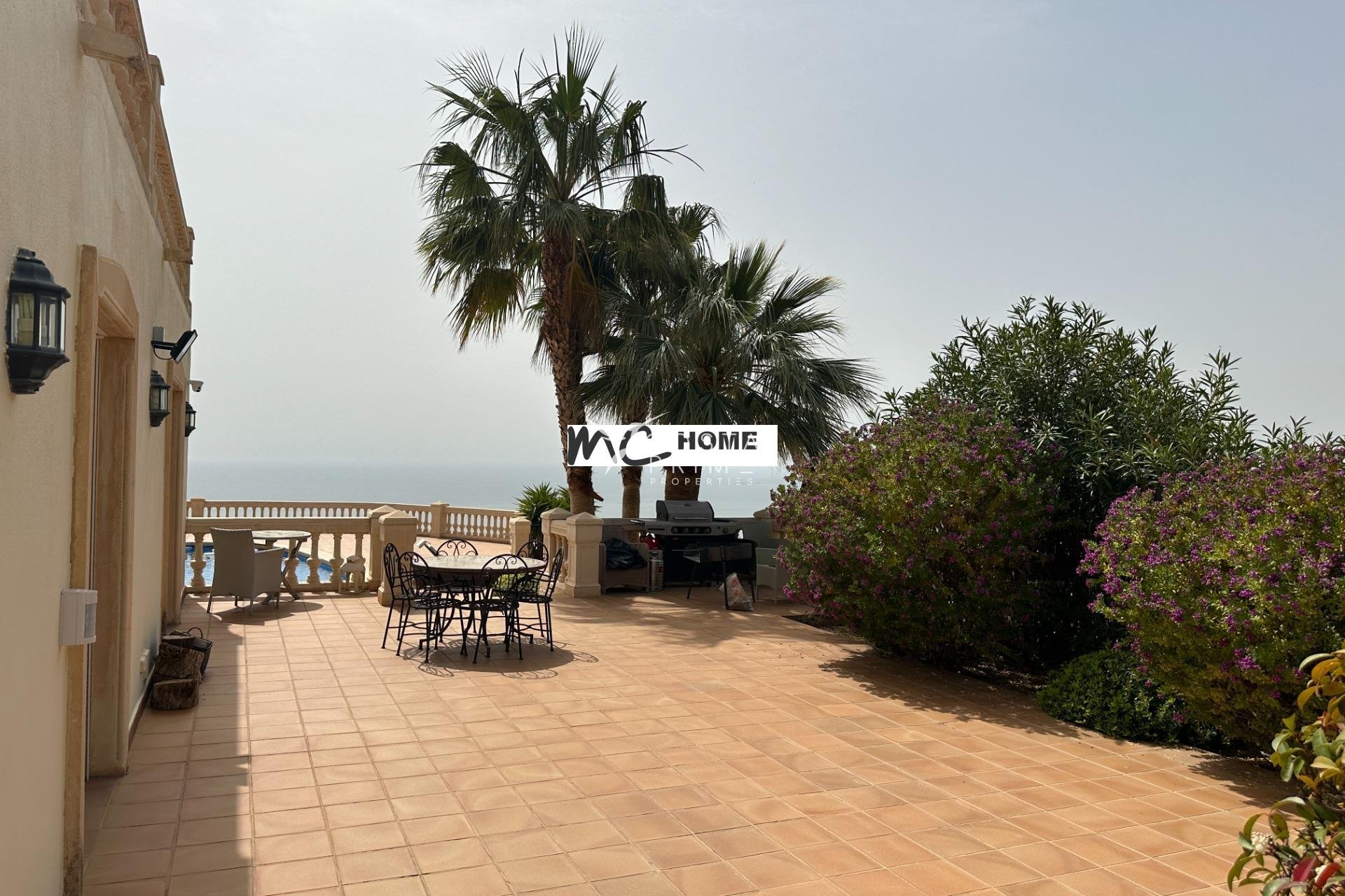 Alquiler a largo plazo - Chalet / Villa - Altea