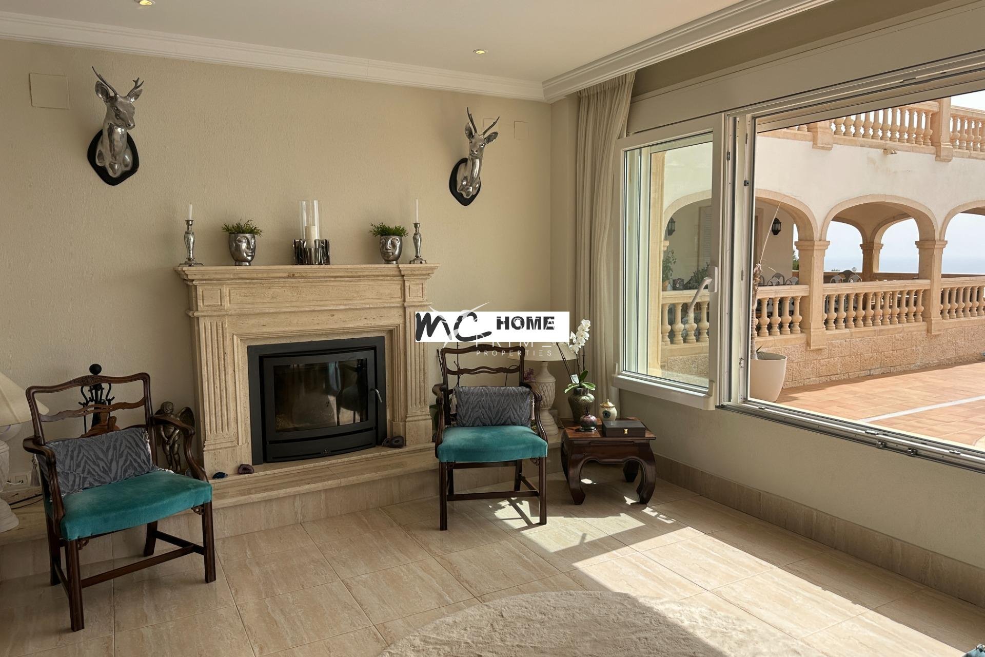 Alquiler a largo plazo - Chalet / Villa - Altea