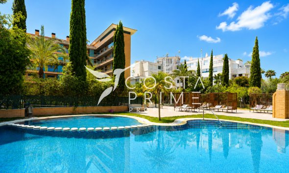 Apartamento / Piso - Reventa - Albir - Albir