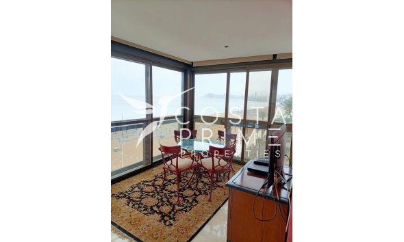 Apartamento / Piso - Reventa -
            Benidorm - C-4217