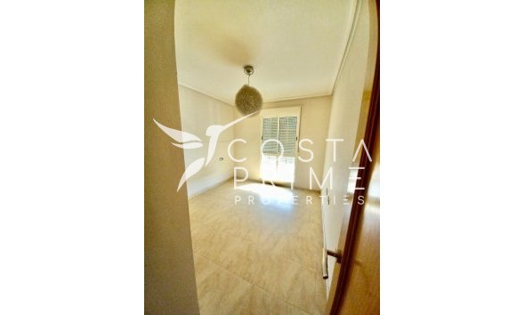 Apartment / Flat - Resale - Almoradí -
                Almoradi