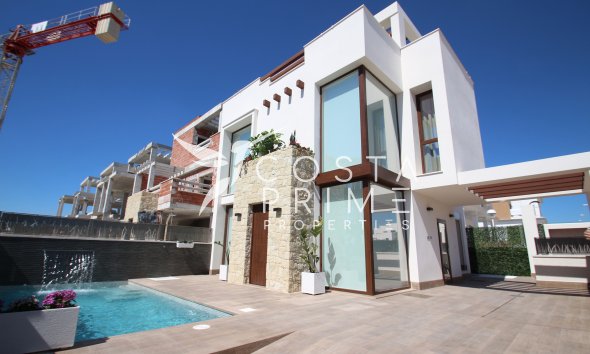 Chalet / Villa - Obra nueva -
            Playa Paraiso - NB-55832