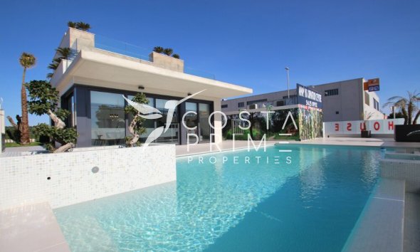 Chalet / Villa - Obra nueva - San Miguel de Salinas - San Miguel de Salinas