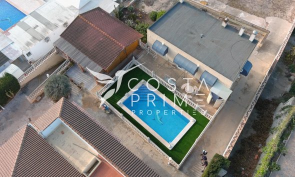 Chalet / Villa - Reventa - Albatera -
                Albatera