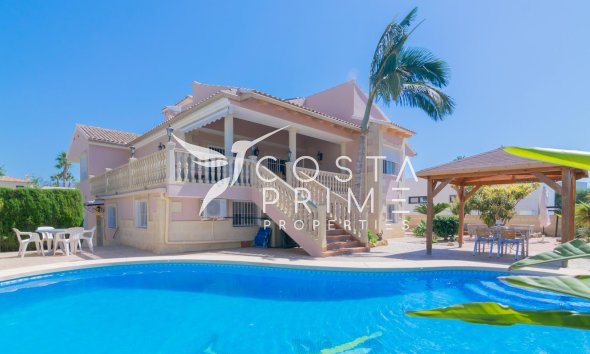 Chalet / Villa - Reventa -
            Alfas del Pí - C-03604