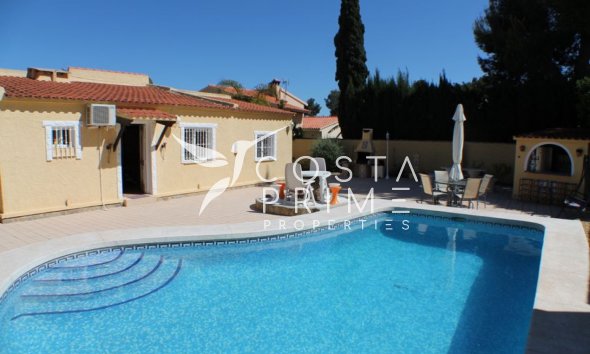 Chalet / Villa - Reventa -
            Alfas del Pí - D-01903