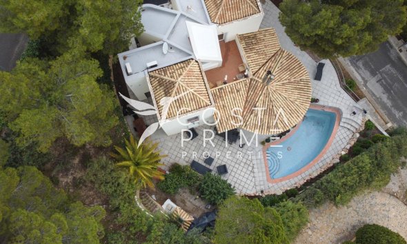 Chalet / Villa - Reventa -
            Altea - C-56843