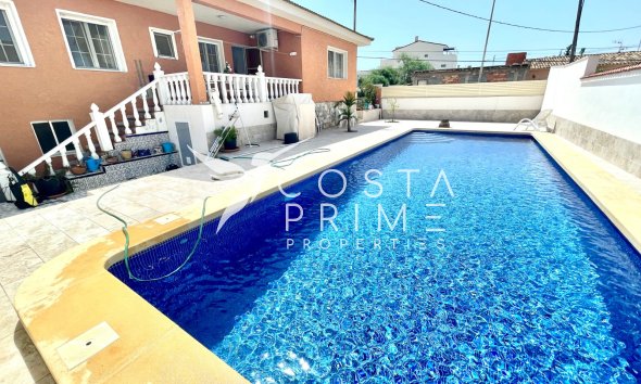 Chalet / Villa - Reventa - Benijofar - pueblo