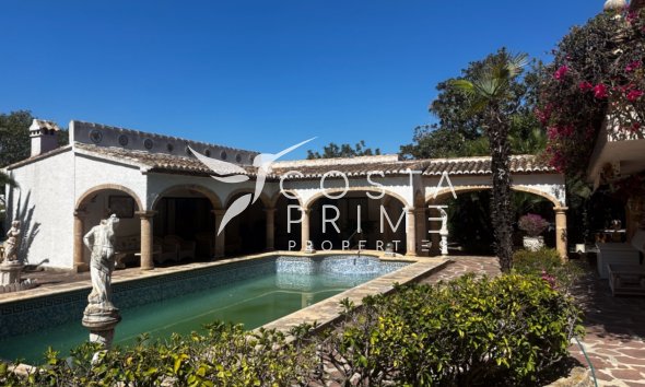 Chalet / Villa - Reventa -
            Jávea - C-63532