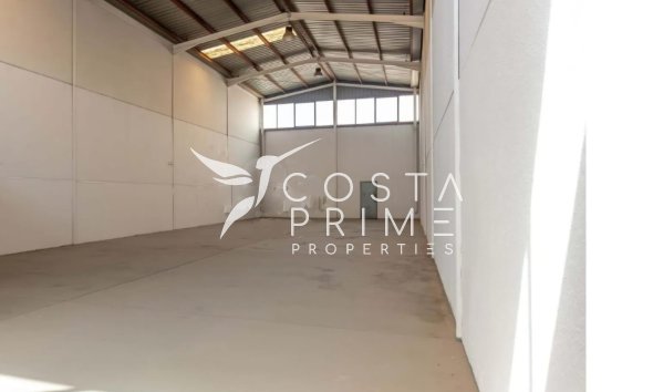 Commercial properties - Resale - Finestrat - Polígono