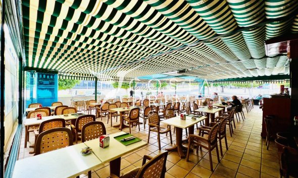 Commercial properties - Resale - Villajoyosa - Cala de finestrat