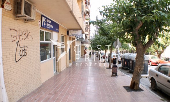 Kereskedelmi ingatlanok - Újraértékesítés - Benidorm -
                Colonia Madrid