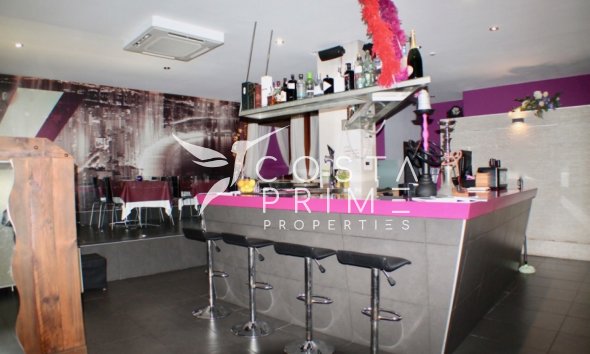 Local / Comercio - Reventa -
            Benidorm - D-02559