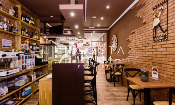 Local / Comercio - Reventa -
            Finestrat - D-02282