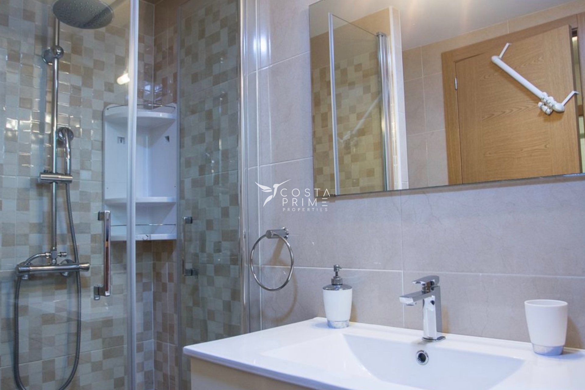 Long term rental - Apartment / Flat - Benidorm