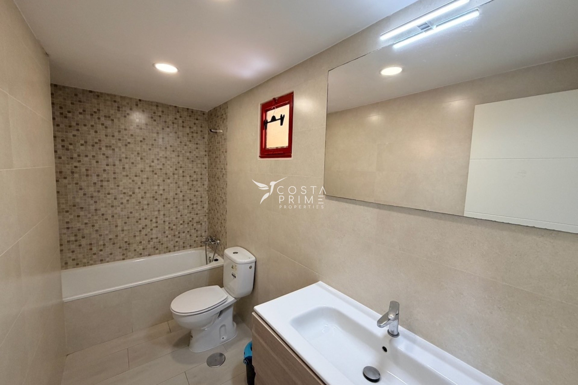 Long term rental - Apartment / Flat - Benidorm