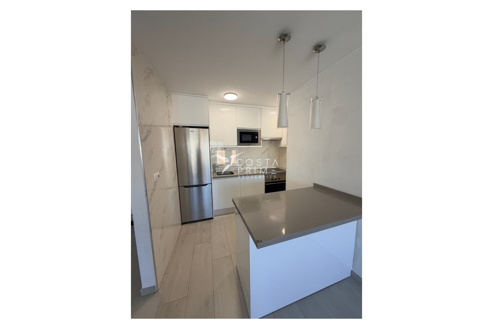 Long term rental - Apartment / Flat - Benidorm