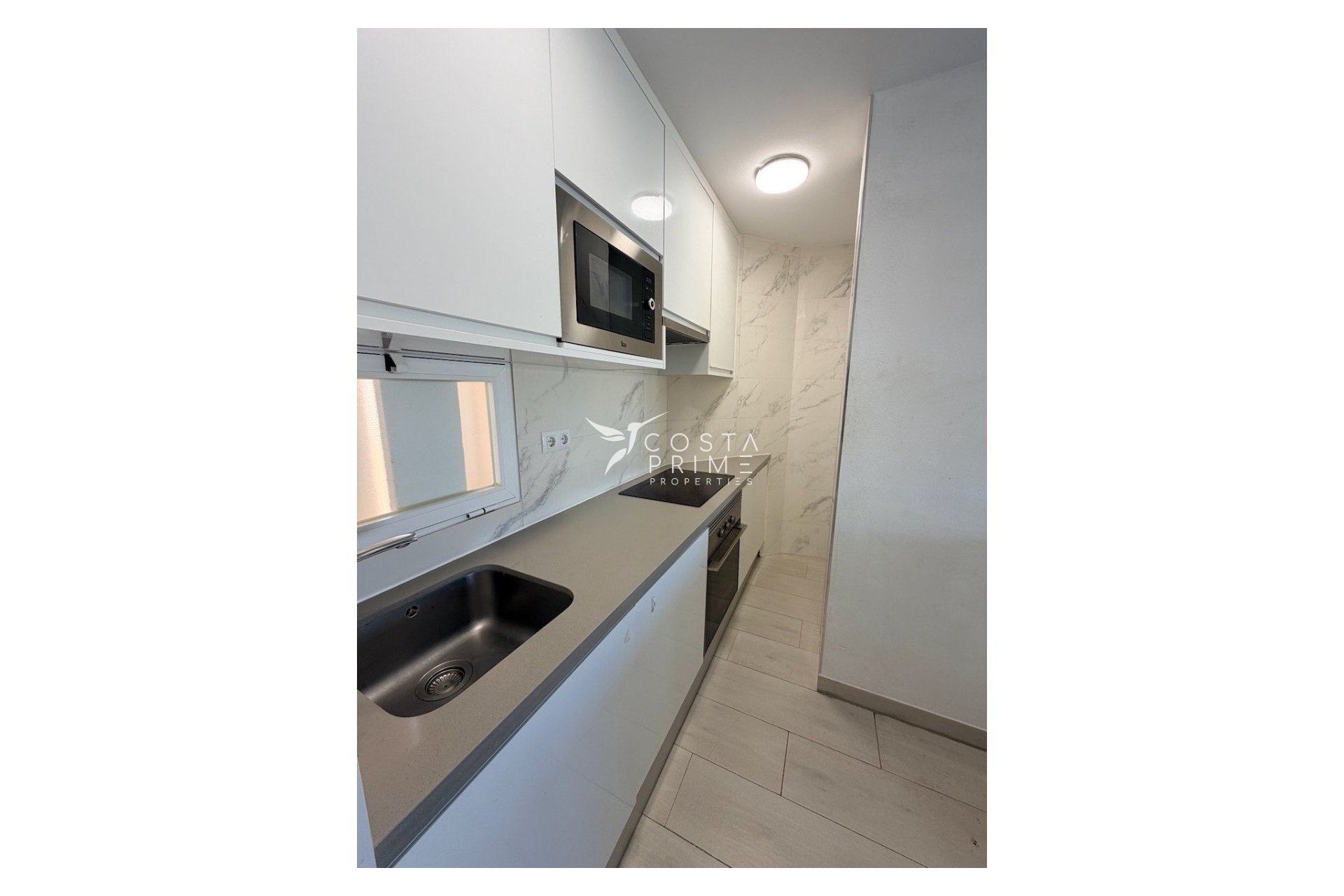 Long term rental - Apartment / Flat - Benidorm