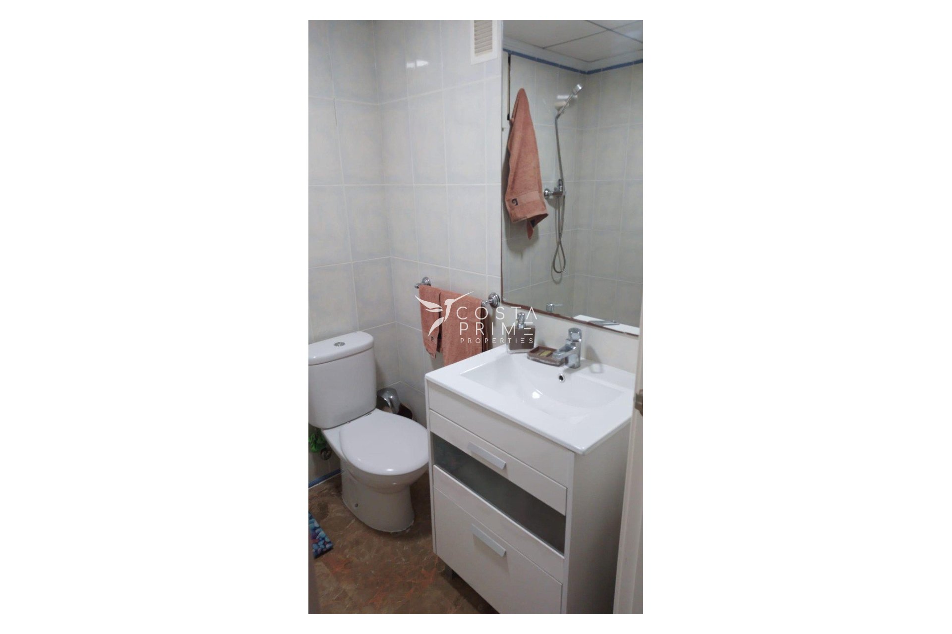 Long term rental - Apartment / Flat - Benidorm