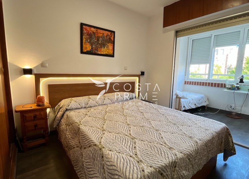 Long term rental - Apartment / Flat - Benidorm