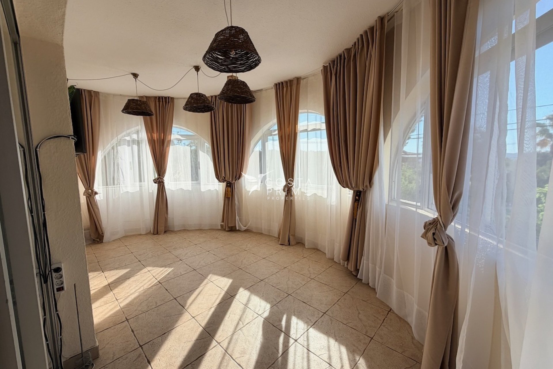 Long term rental - Villa  - La Nucía