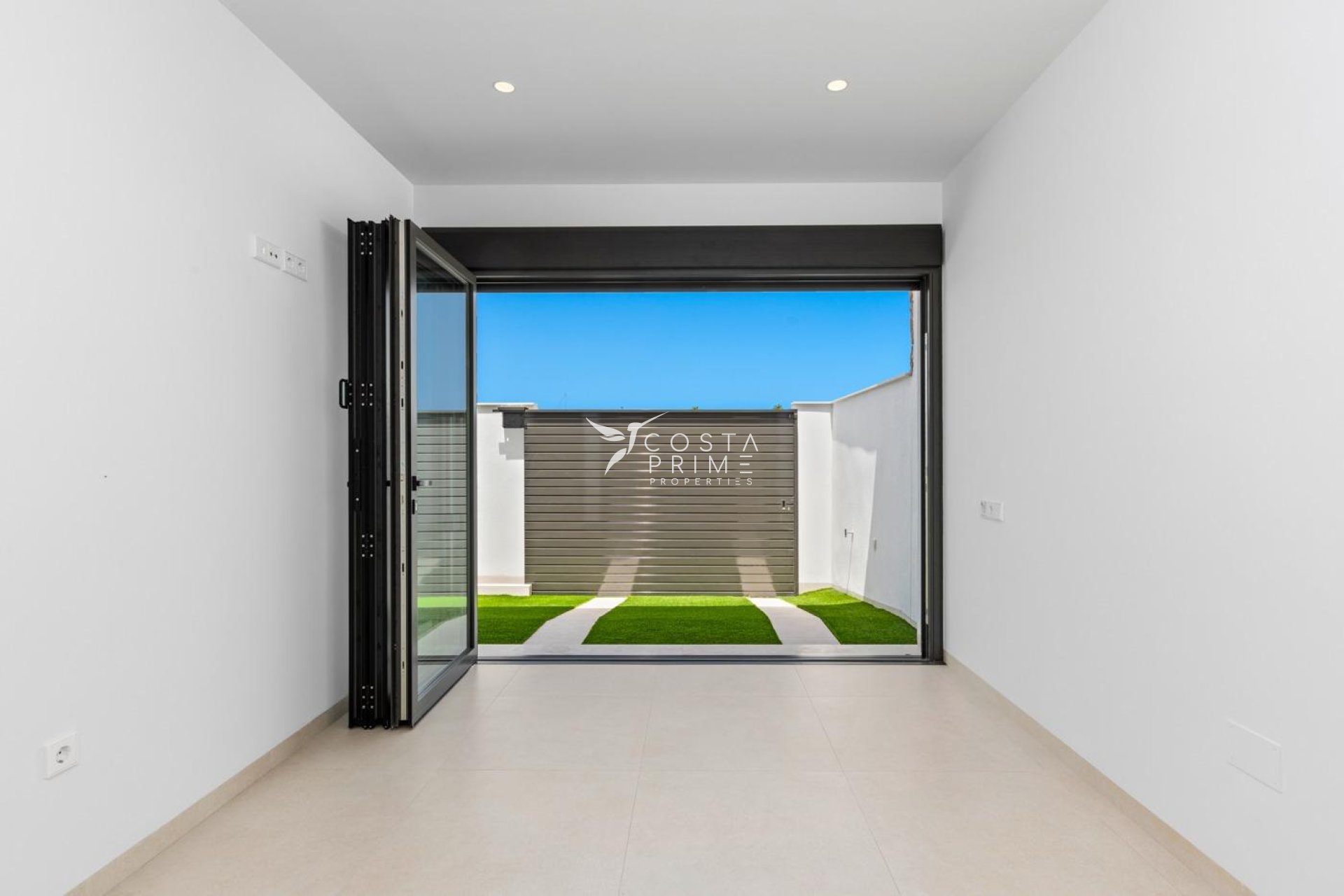 New build - Townhouse / Semi - Los Alcazares