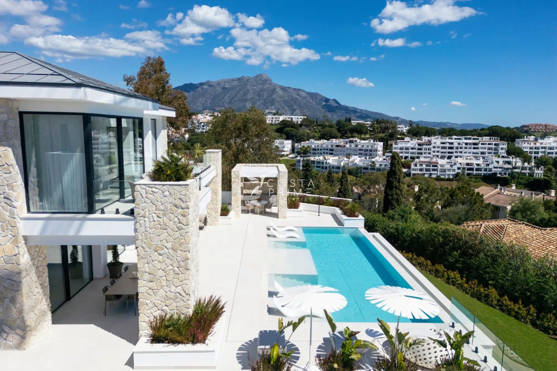 New build - Villa  - Benahavís