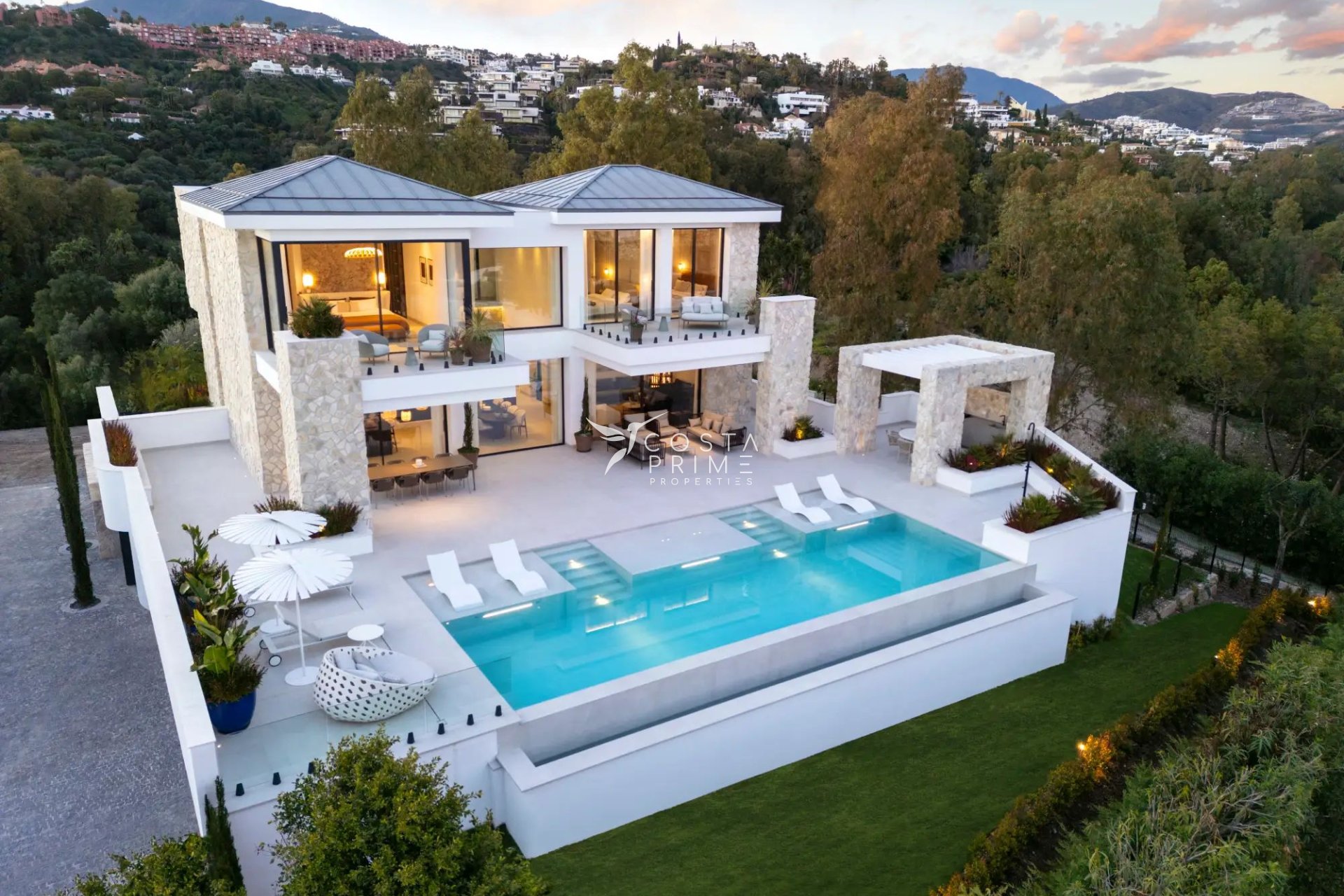 New build - Villa  - Benahavís