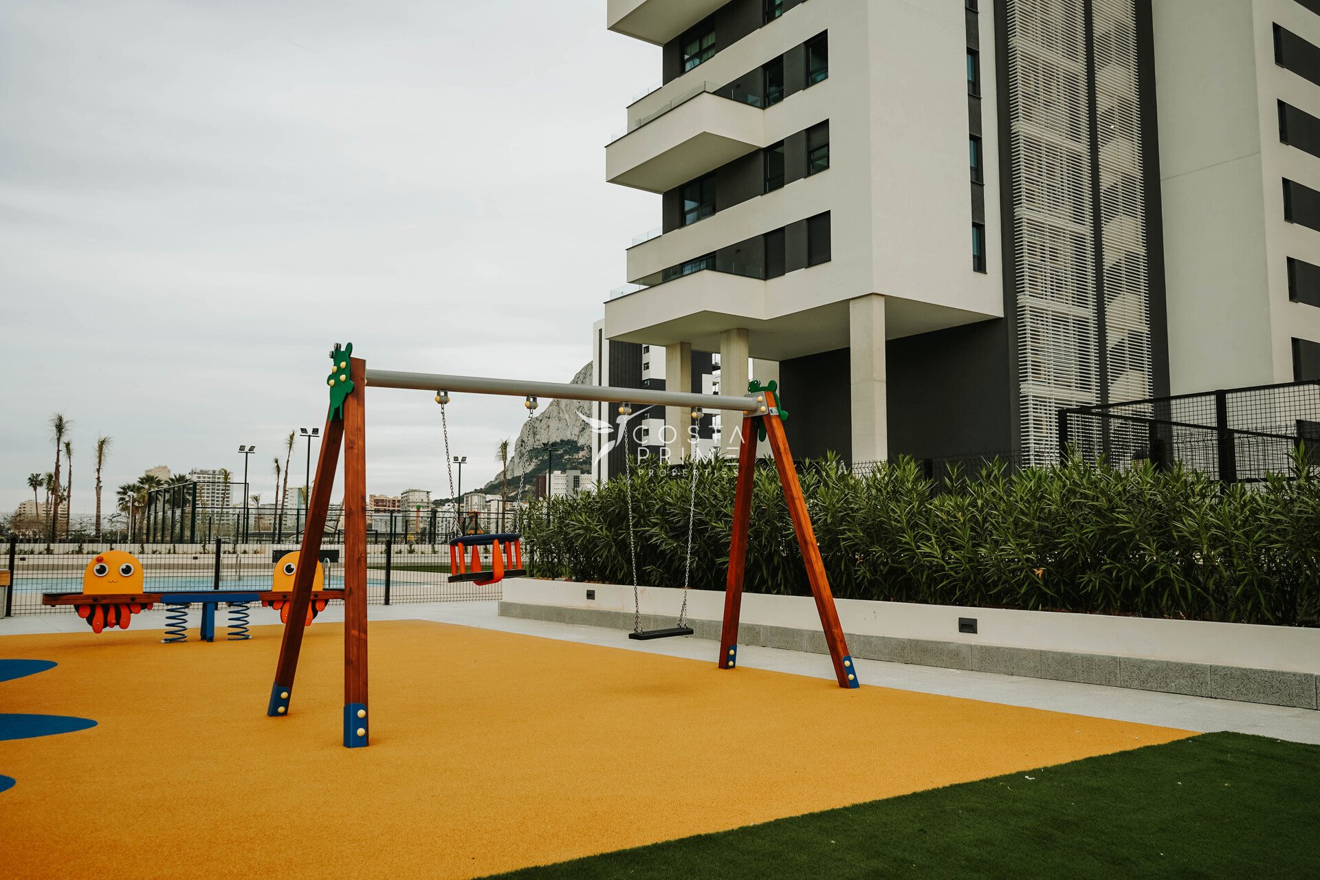 Nowy budynek - Daszek - Calpe