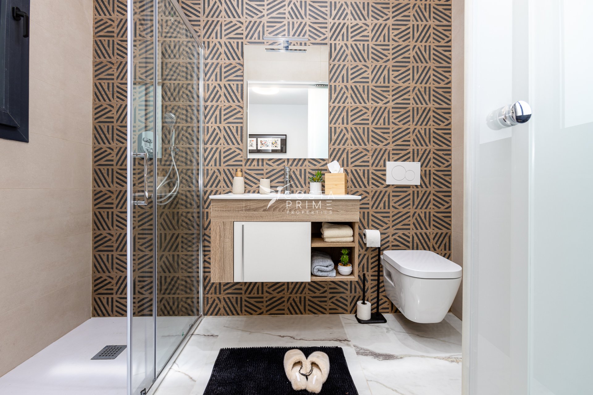 Nowy budynek - Daszek - Guardamar del Segura