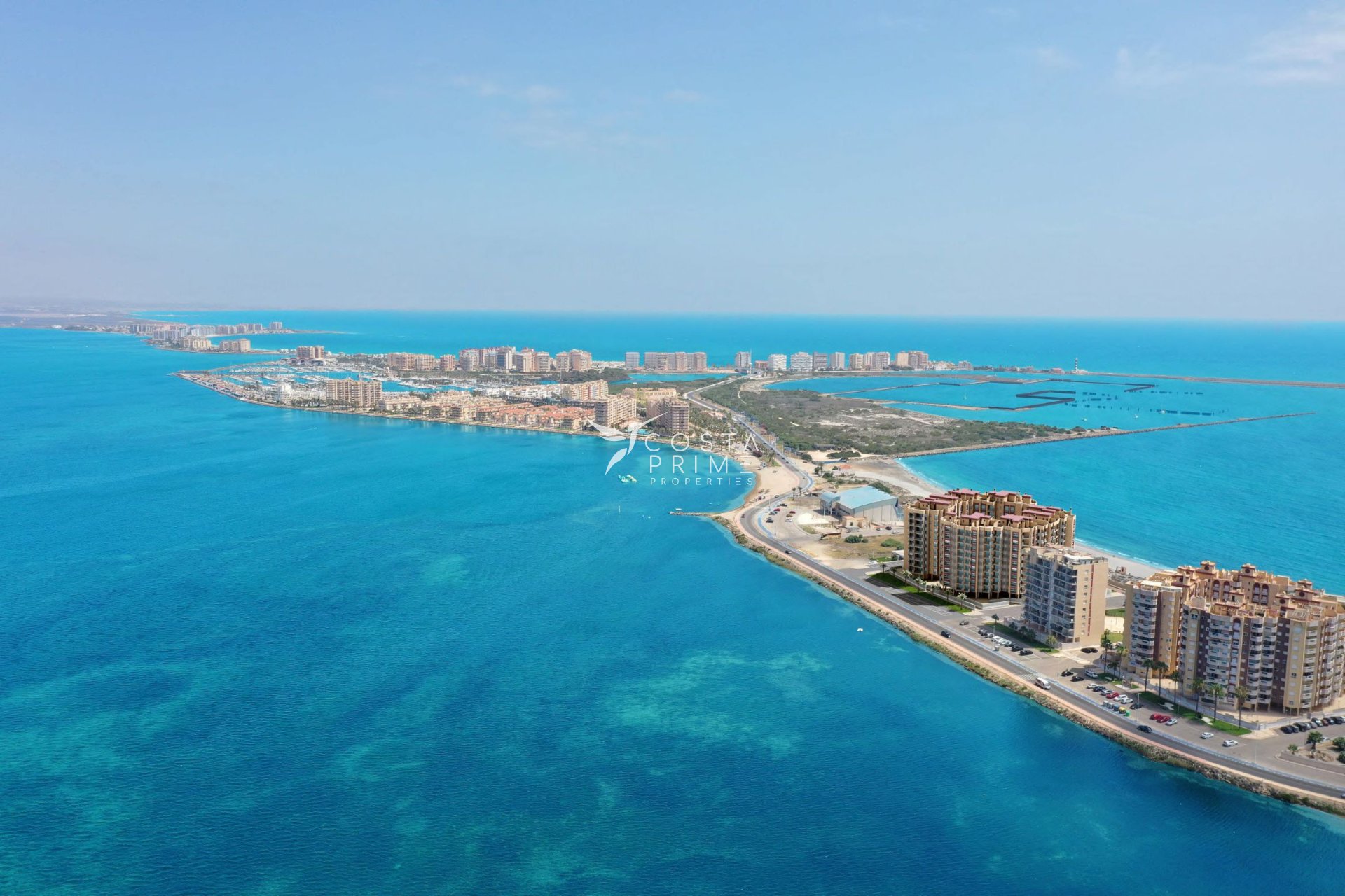 Nowy budynek - Daszek - La Manga del Mar Menor