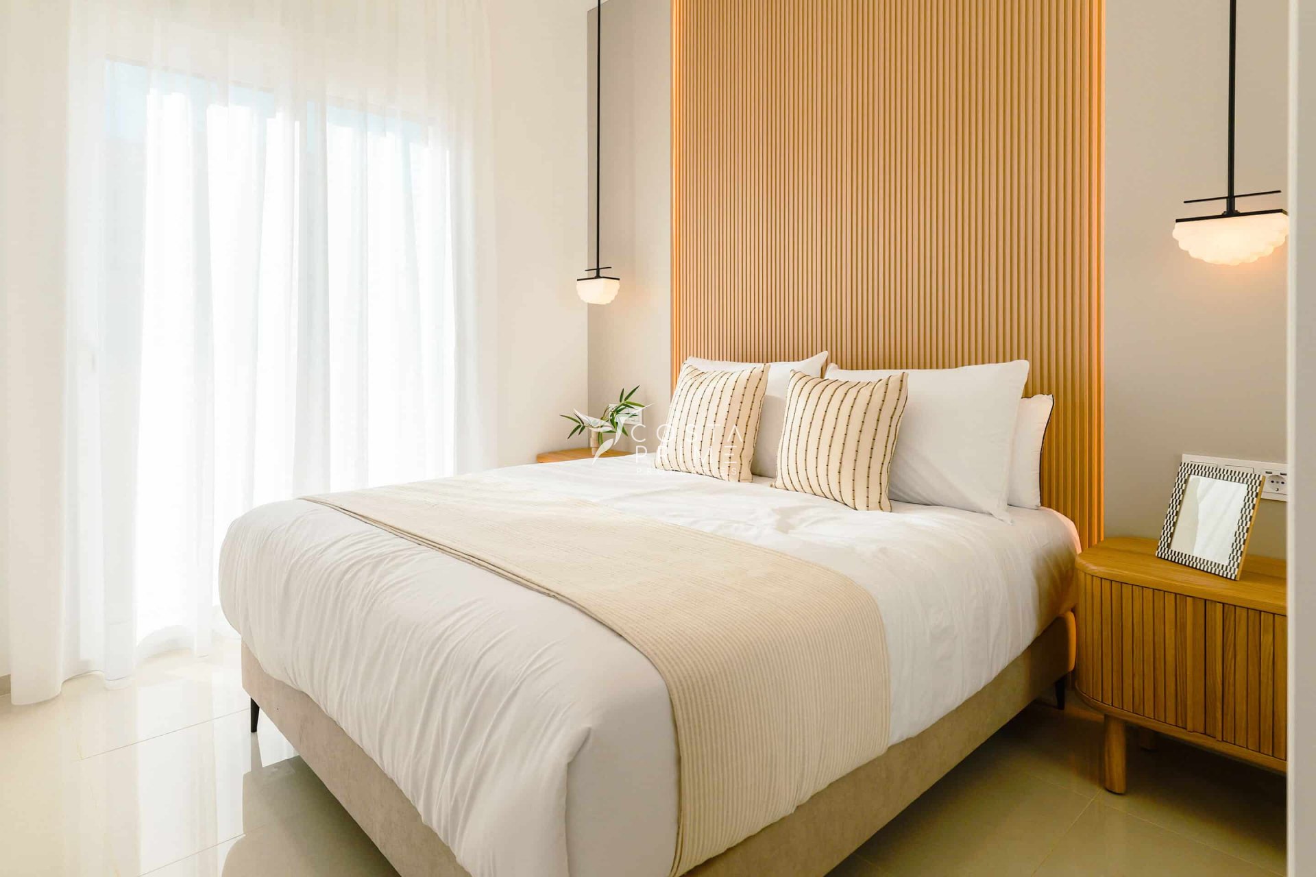 Nowy budynek - Kamienica / bliźniak - Rojales