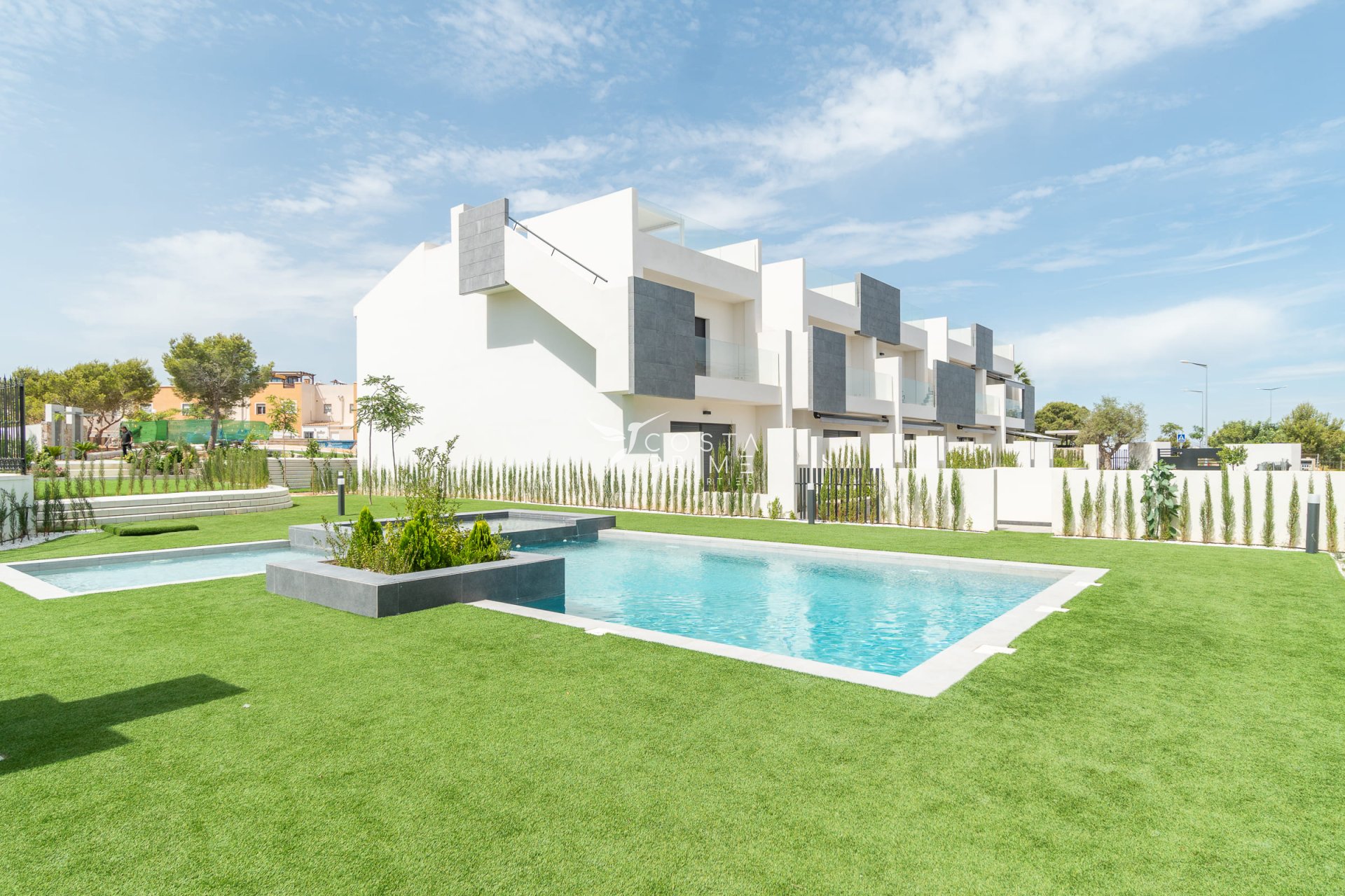 Nowy budynek - Kamienica / bliźniak - Torrevieja