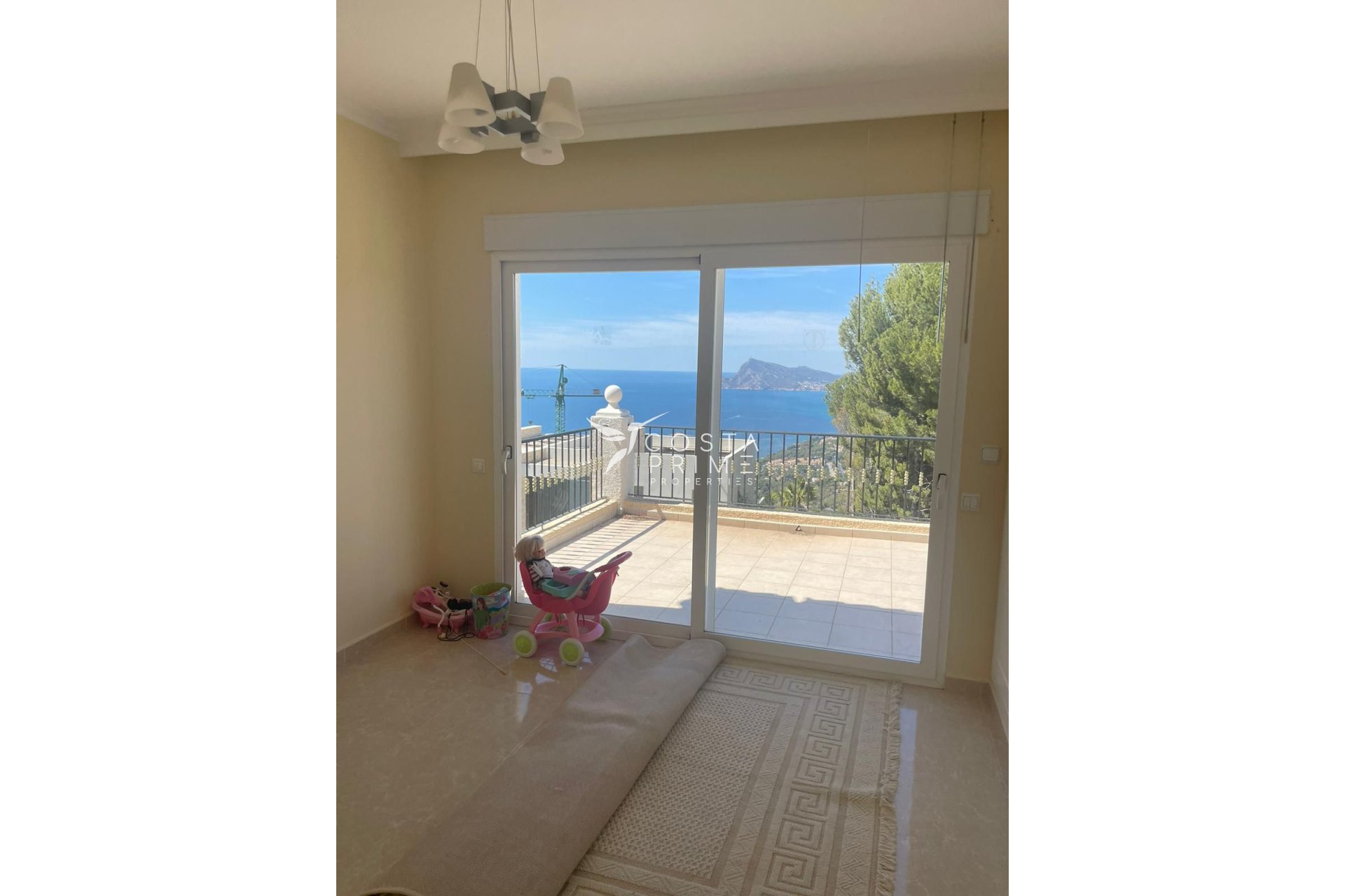 Nowy budynek - Szalet - Altea
