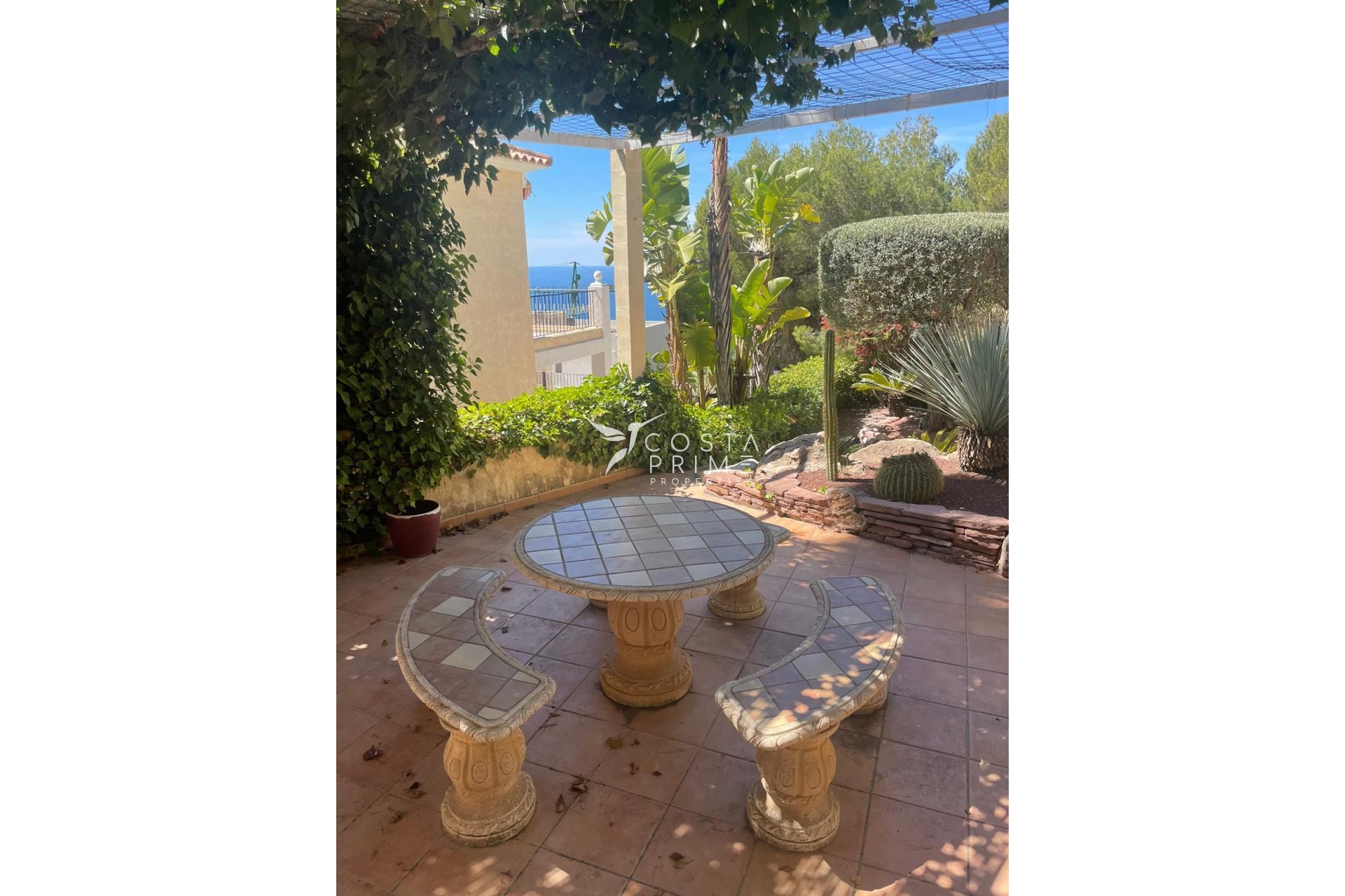 Nowy budynek - Szalet - Altea