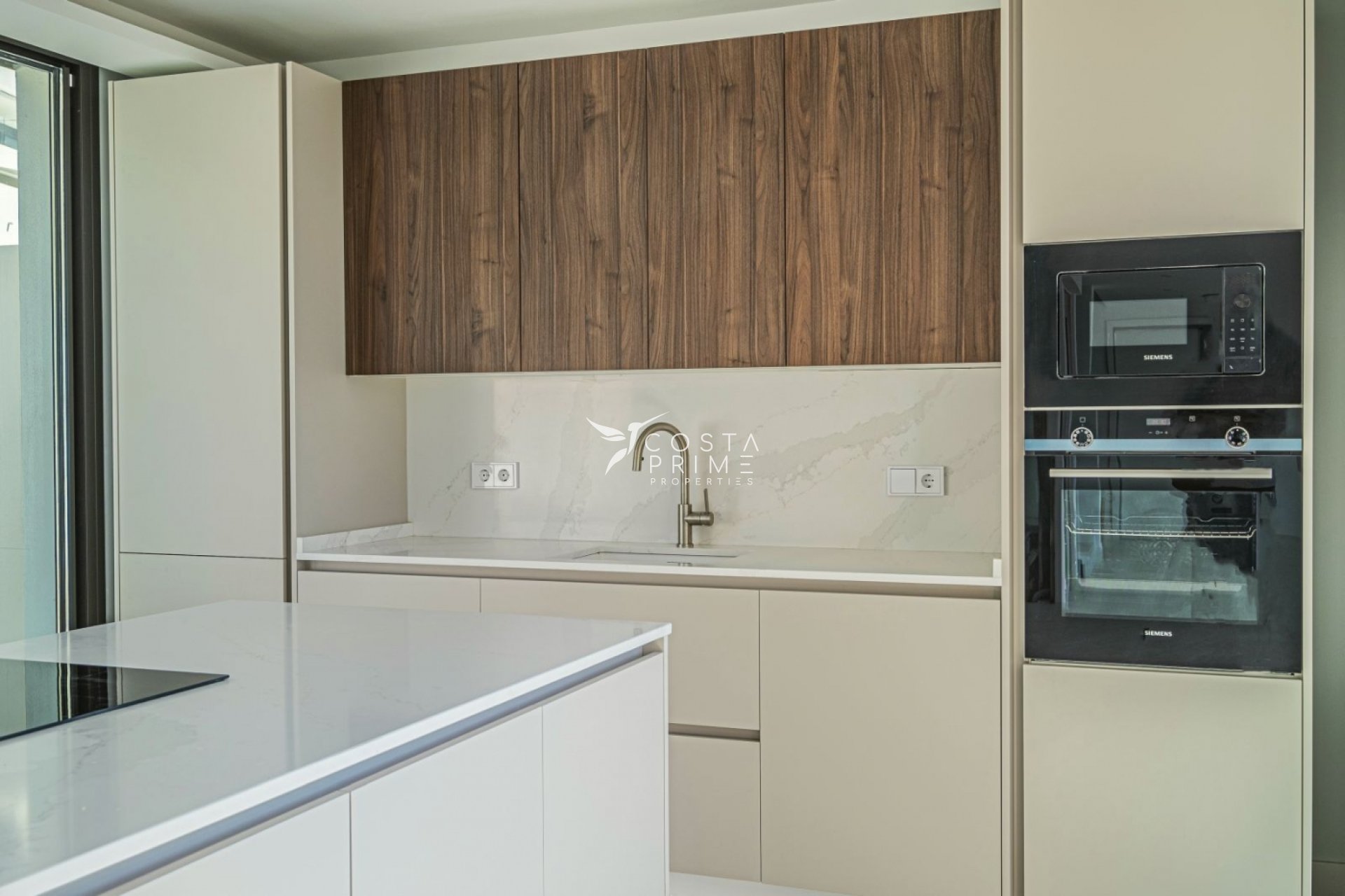 Nowy budynek - Szalet - Benahavís