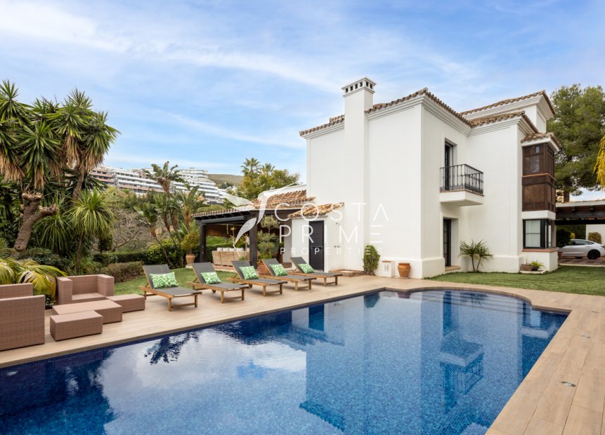 Nowy budynek - Szalet - Benahavís