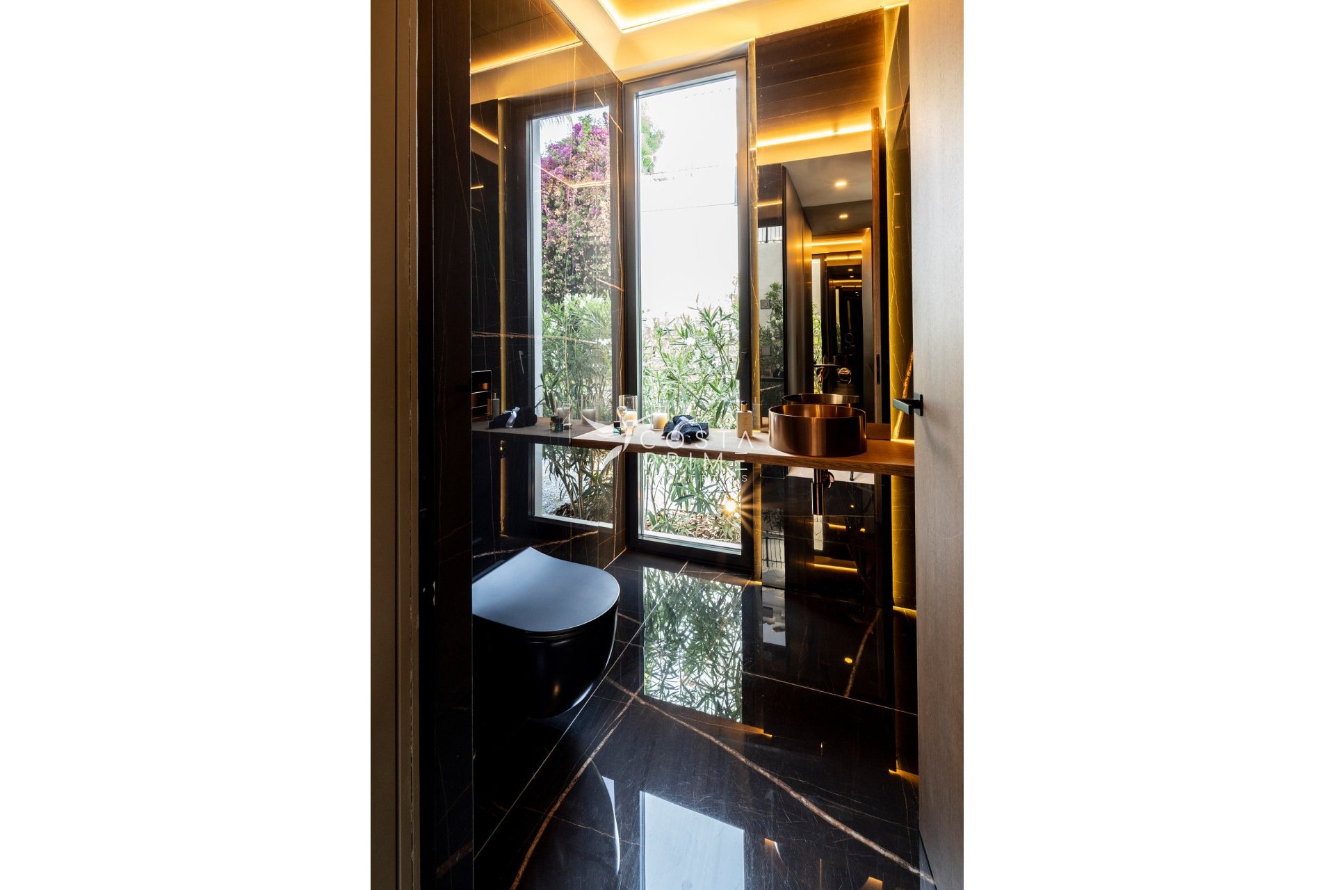 Nowy budynek - Szalet - Benahavís