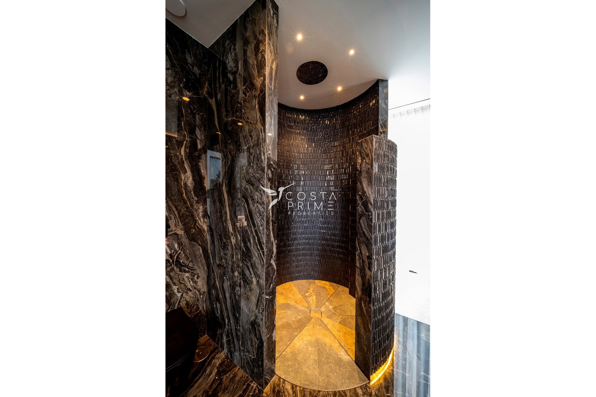 Nowy budynek - Szalet - Benahavís