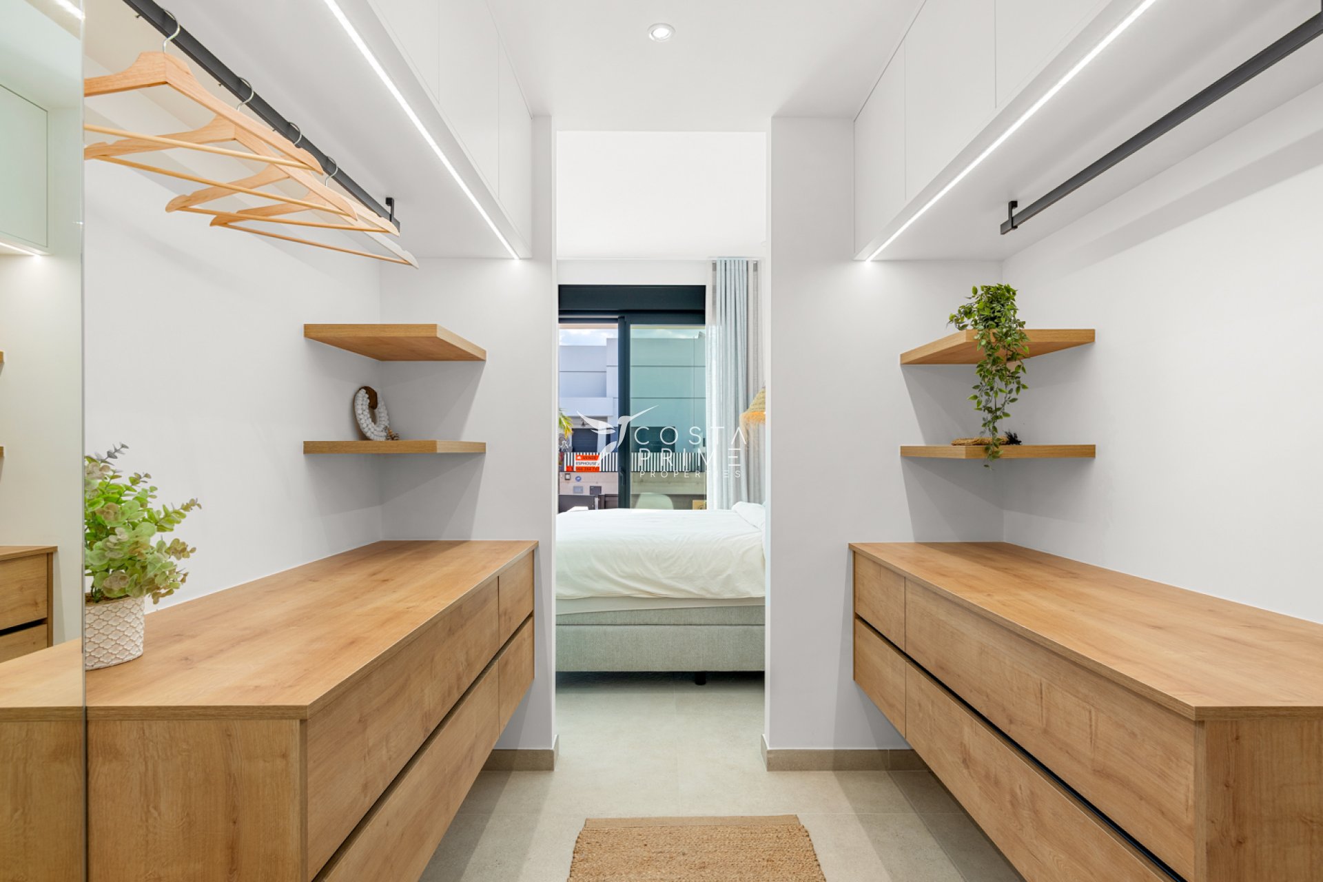 Nowy budynek - Szalet - Dolores