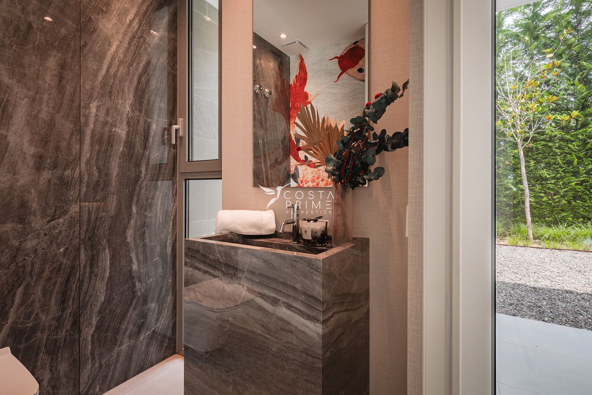 Nowy budynek - Szalet - El Paraíso