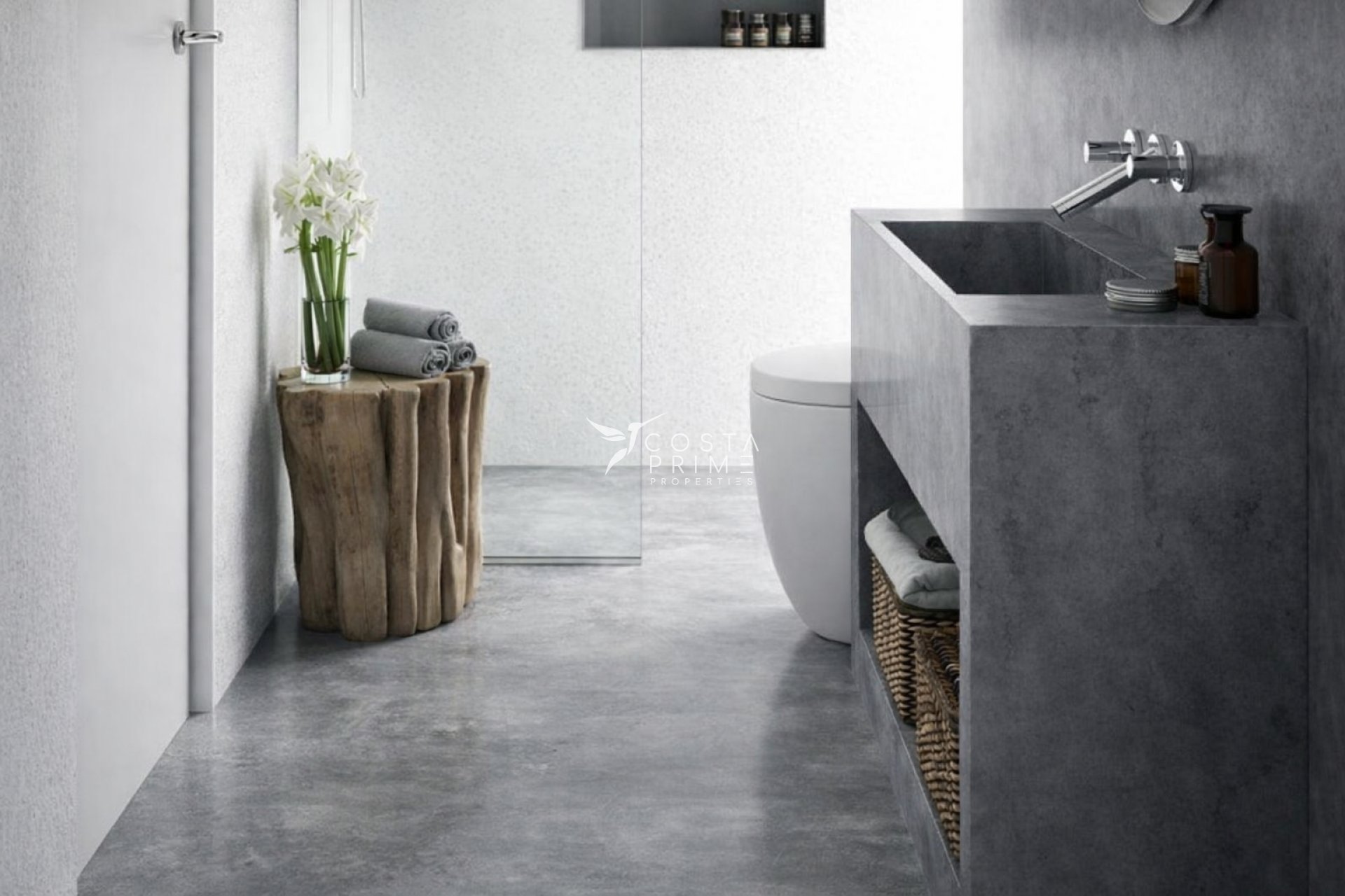 Nowy budynek - Szalet - Estepona